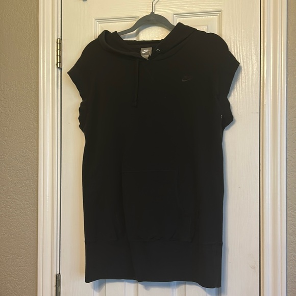 Nike Sleeveless Hoodie - Picture 1 of 7